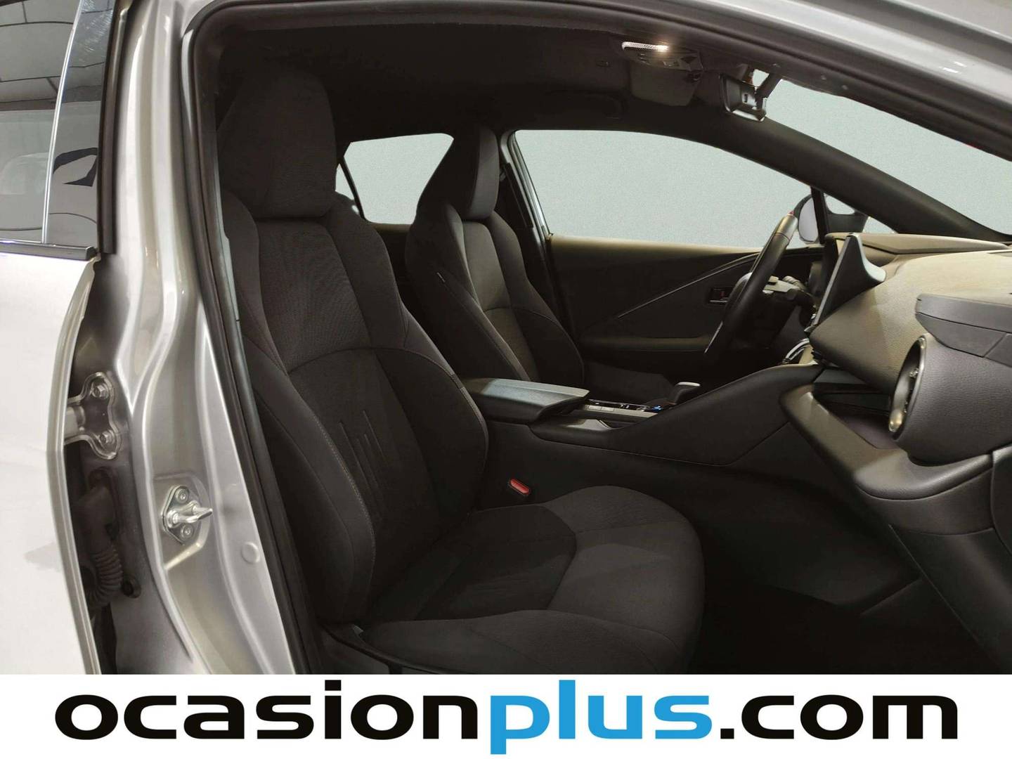 Toyota C-HR Toyota C-HR 140H Advance (140 CV) híbrido