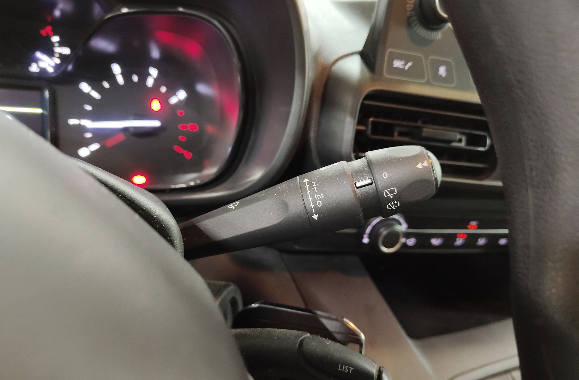 Citroën Berlingo Combi PureTech 110 Talla M Live - foto 22