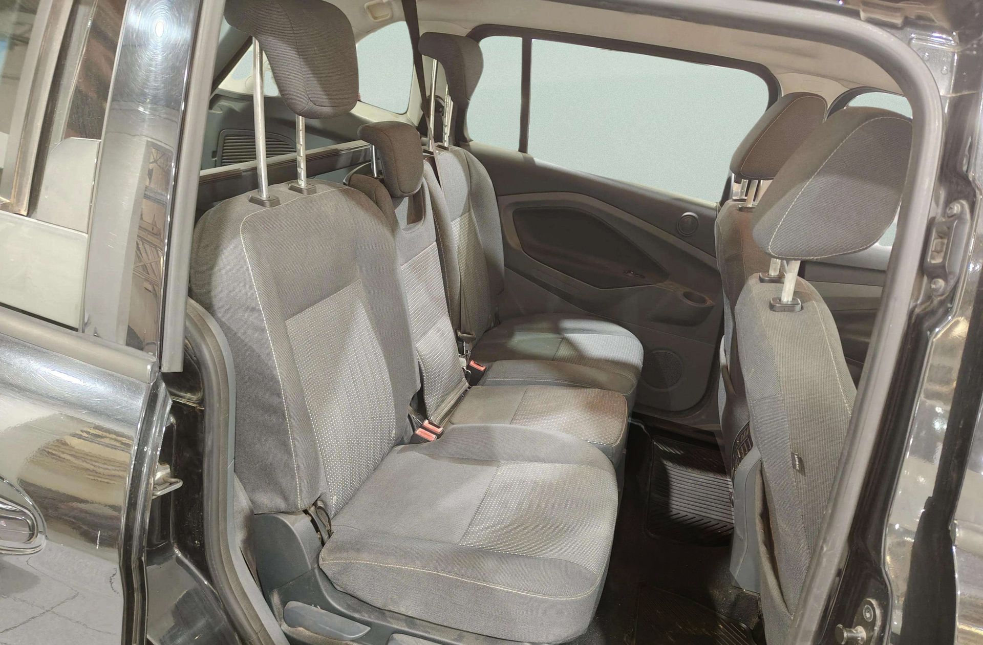 Ford Grand C-Max 1.0 EcoBoost Trend - foto 12
