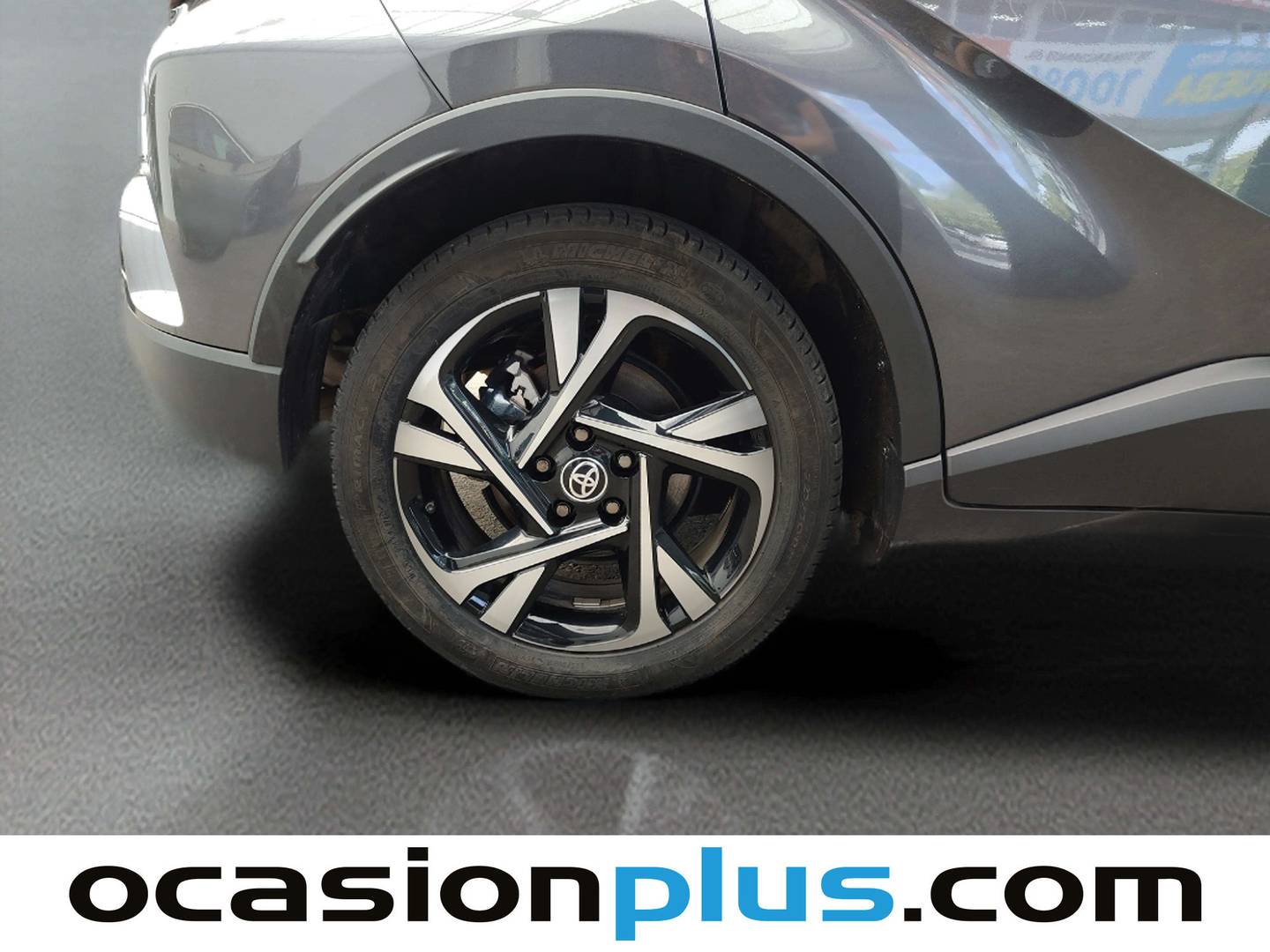 Toyota C-HR Toyota C-HR 1.8 125H Advance (122 CV) 122cv