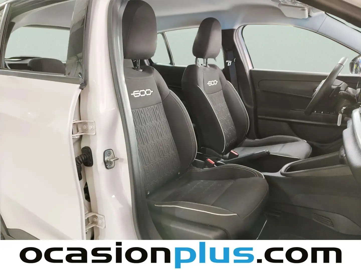 Foto Fiat 600 Fiat 600 1.2 MHEV DDCT  (100 CV)