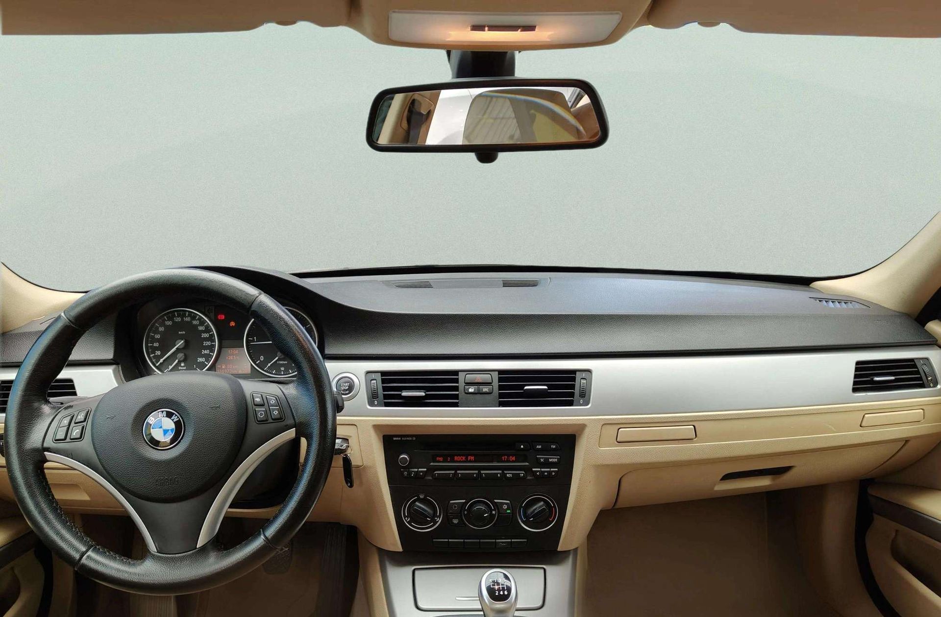 BMW Serie 3 318d - foto 6