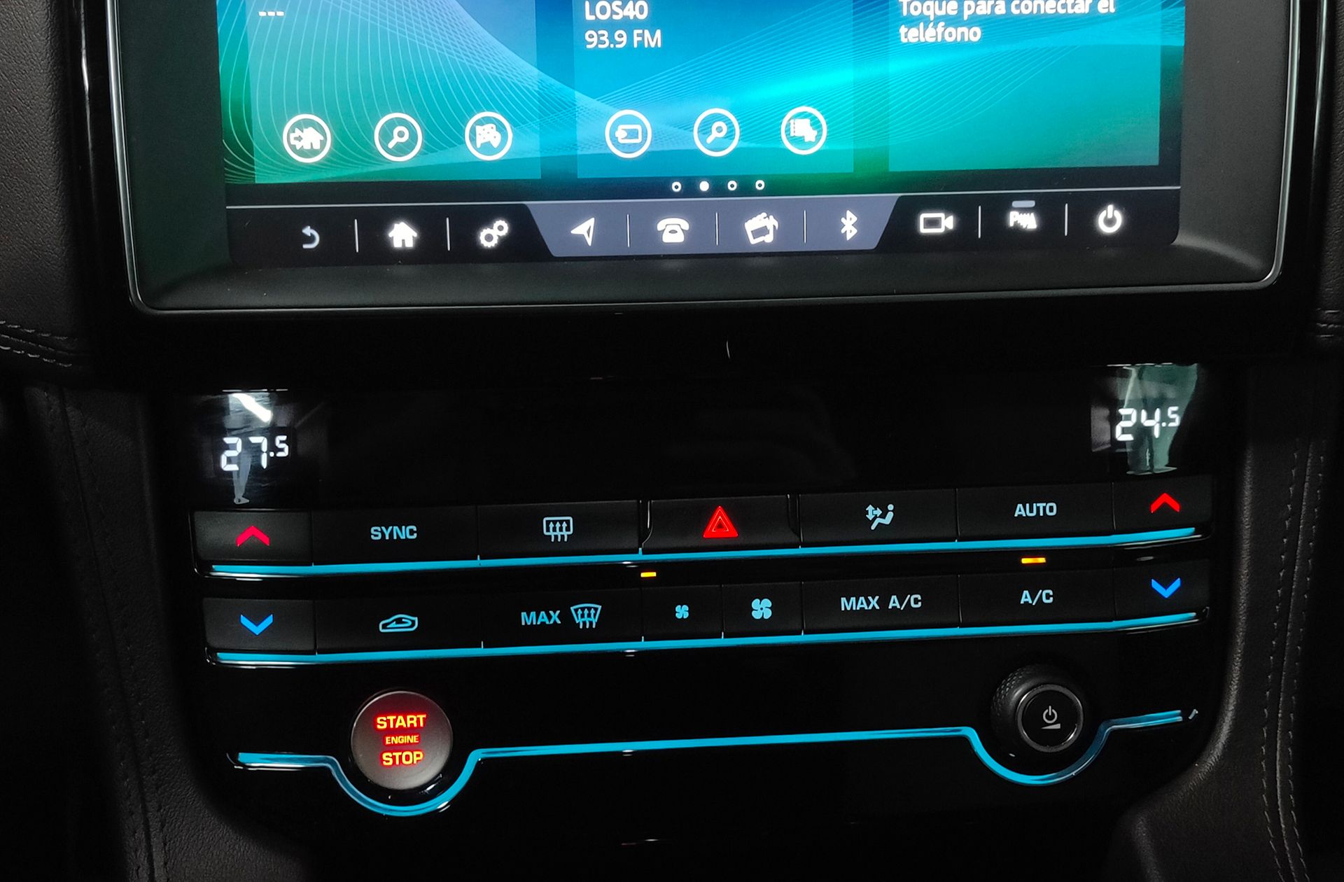 Jaguar F-Pace 2.0T i4 Prestige AWD - foto 36