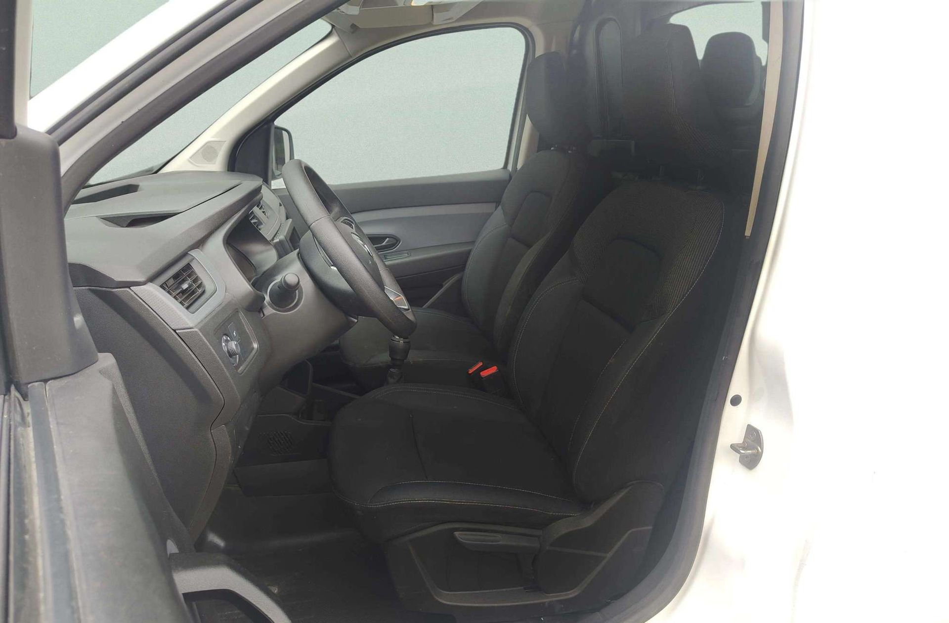 Renault Express Furgon Advance Blue dCi - foto 7