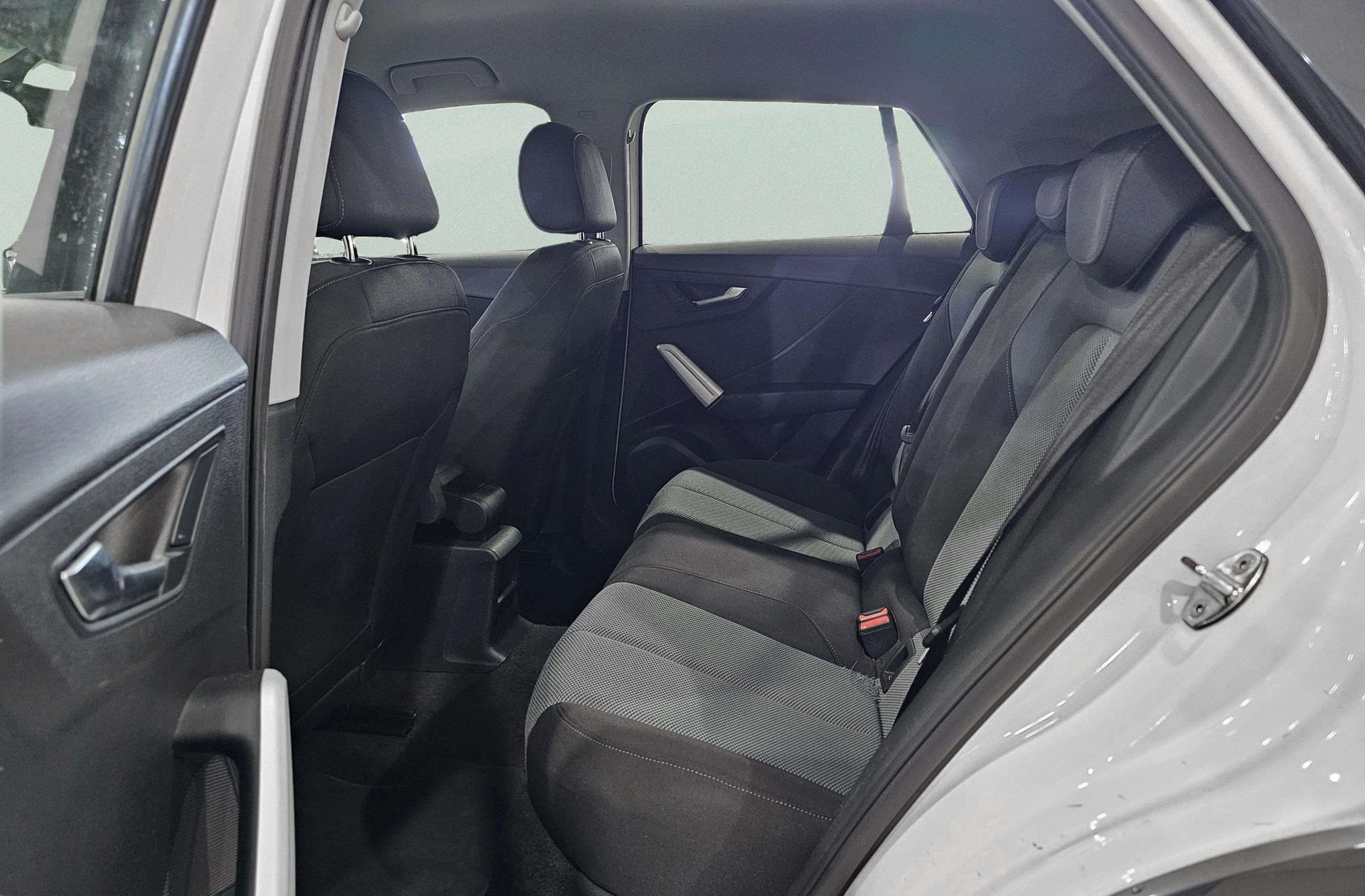 Audi Q2 design 30 TFSI - foto 11