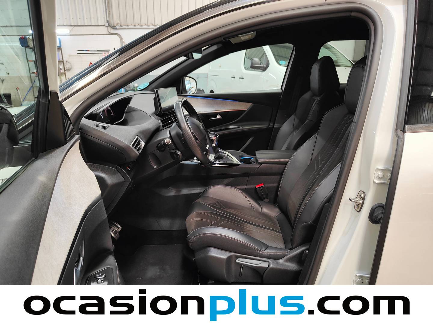 Foto asientos delanteros Peugeot 3008 Peugeot 3008 BlueHDi 130 S&S GT (130 CV)