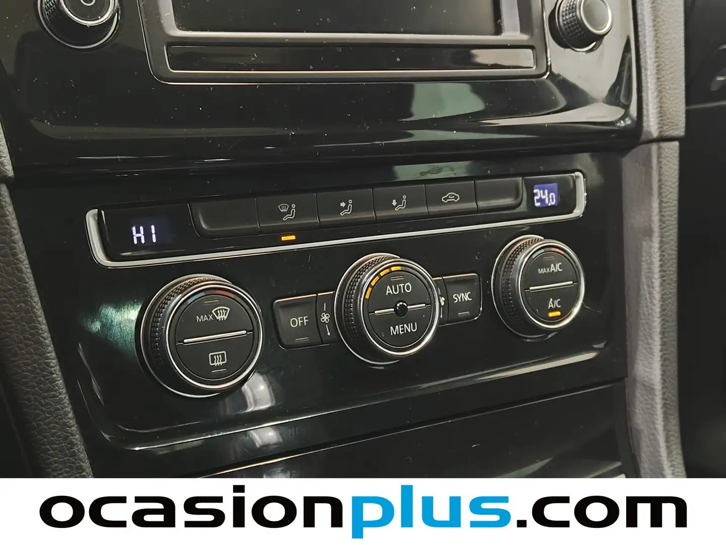 Foto Volkswagen Golf Volkswagen Golf Sport 1.4 TSI BMT ACT Tech (150 CV) DSG Pack R-Line