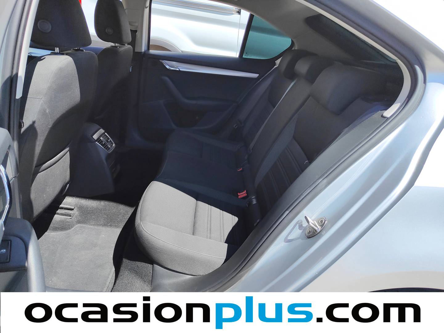 Foto asientos traseros Skoda Octavia Skoda Octavia 1.4 TSI CNG Like (110 CV)