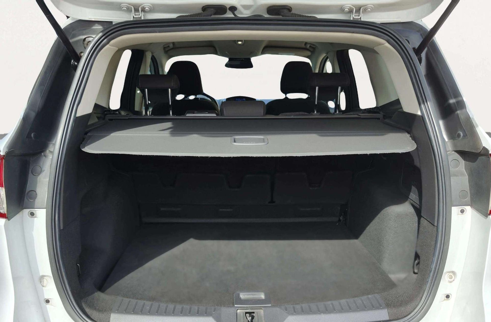 Ford Kuga 1.5 EcoBoost Trend 4x2 - foto 12
