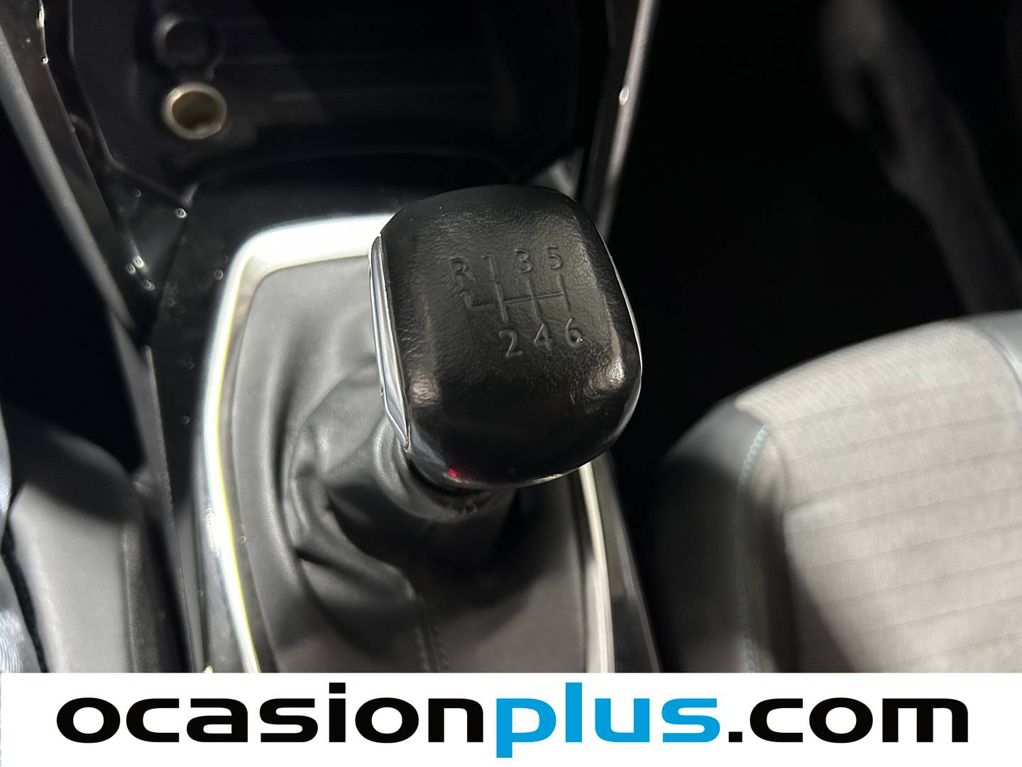 Foto Peugeot 208 Peugeot 208 PureTech 100 Allure (100 CV)