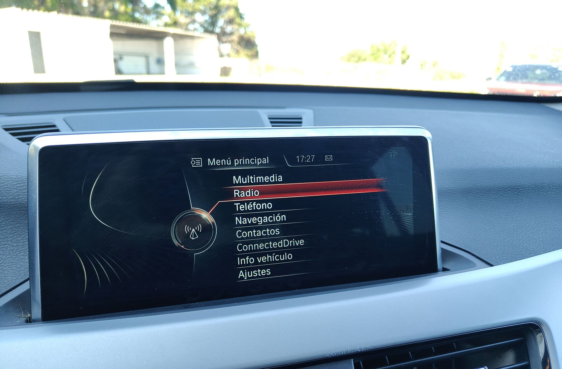 BMW X1 sDrive18d - foto 40