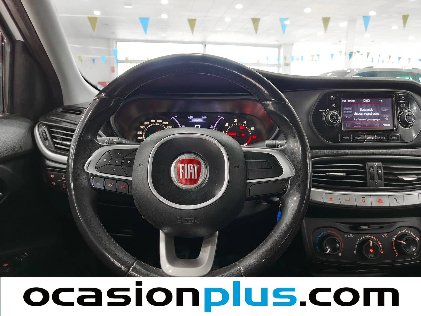 Extras y acabados del Fiat Tipo Fiat Tipo Sedan Sedan 1.4 Easy (95 CV)