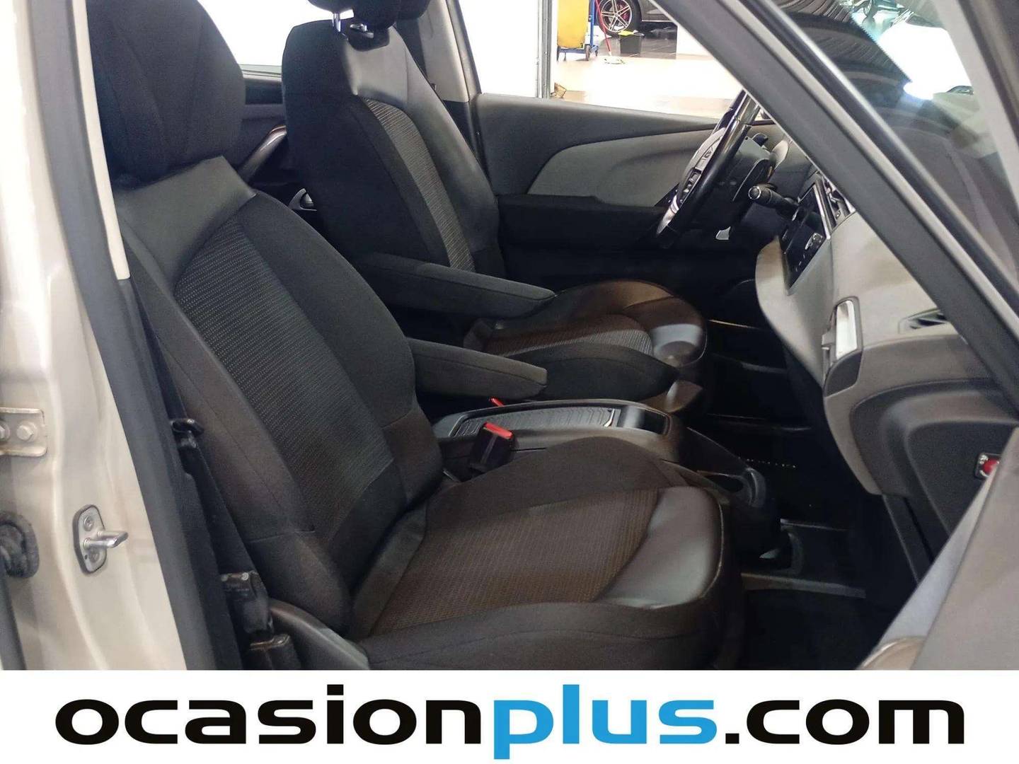 Citroën Grand C4 Spacetourer Citroën Grand C4 Spacetourer BlueHDi 130 Shine Pack (130 CV)7 Plazas manual