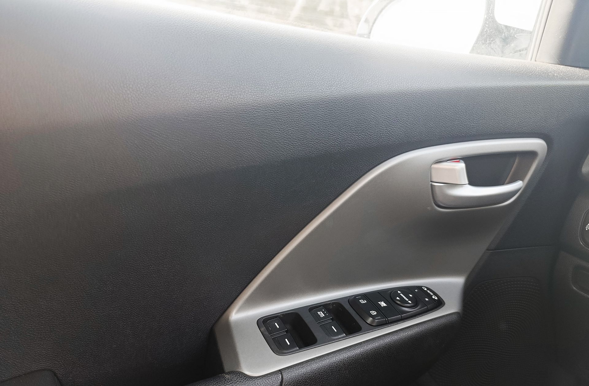 Kia Niro 1.6 GDi HEV Híbrido Drive - foto 35