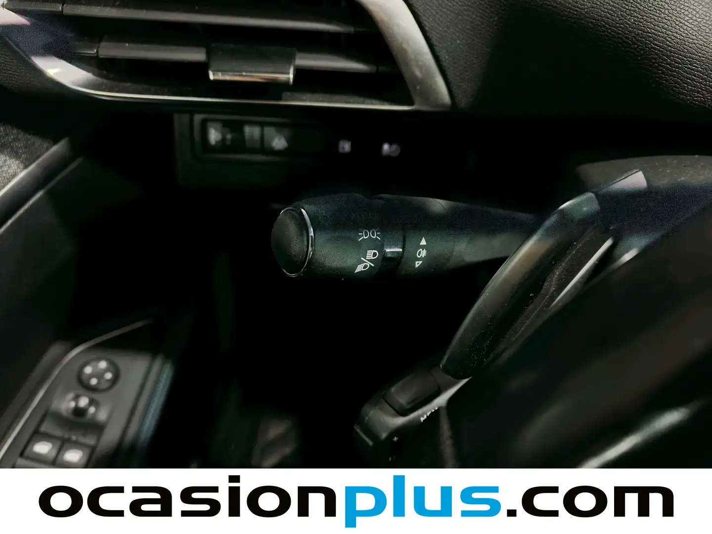 Foto Peugeot 3008 Hybrid Peugeot 3008 Hybrid 300 Allure Pack e-EAT8 (300 CV)