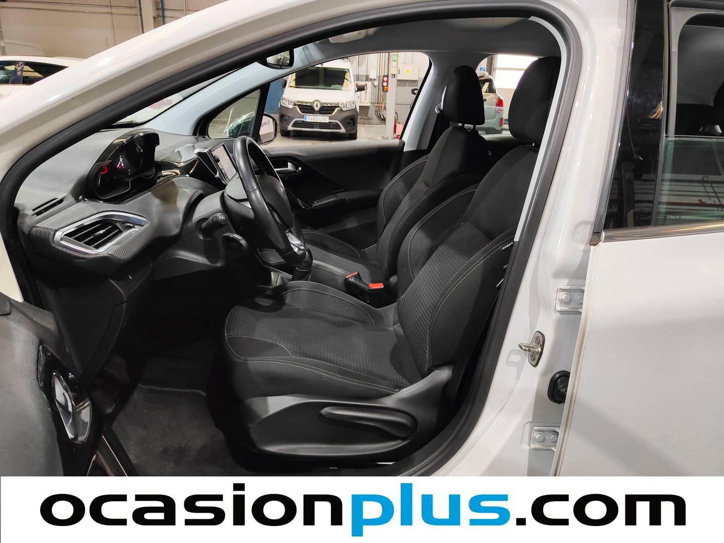 Foto Peugeot 208 Peugeot 208 1.6 BlueHDI Allure (100 CV)