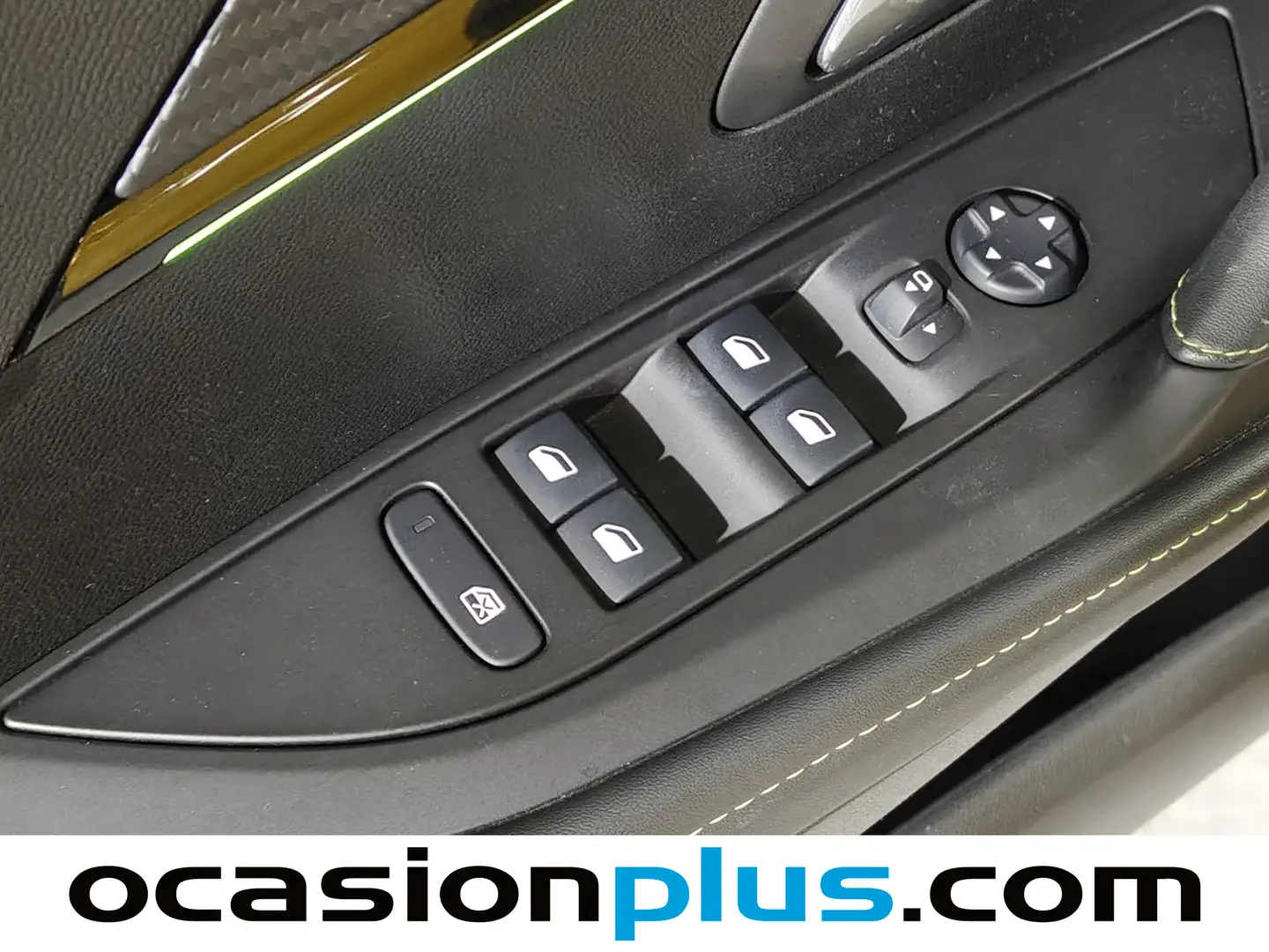 Foto Peugeot 208 Peugeot 208 BlueHDi 100 GT (100 CV)