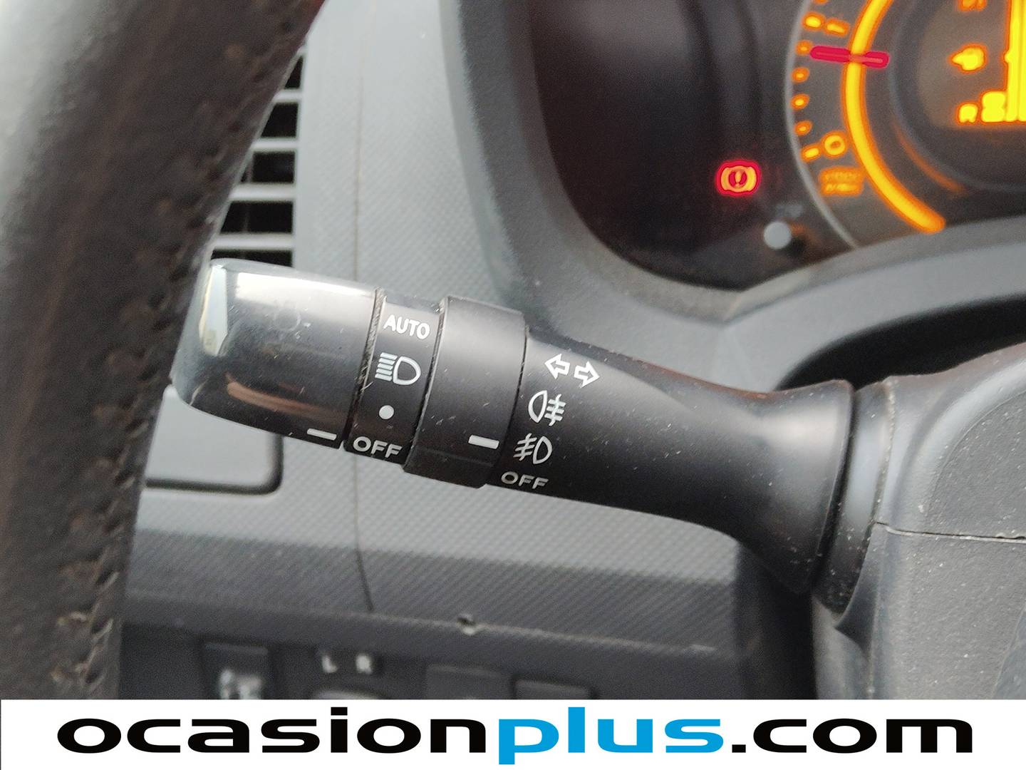 Foto Toyota Auris Toyota Auris 2.0 D-4D Sol (126 CV)