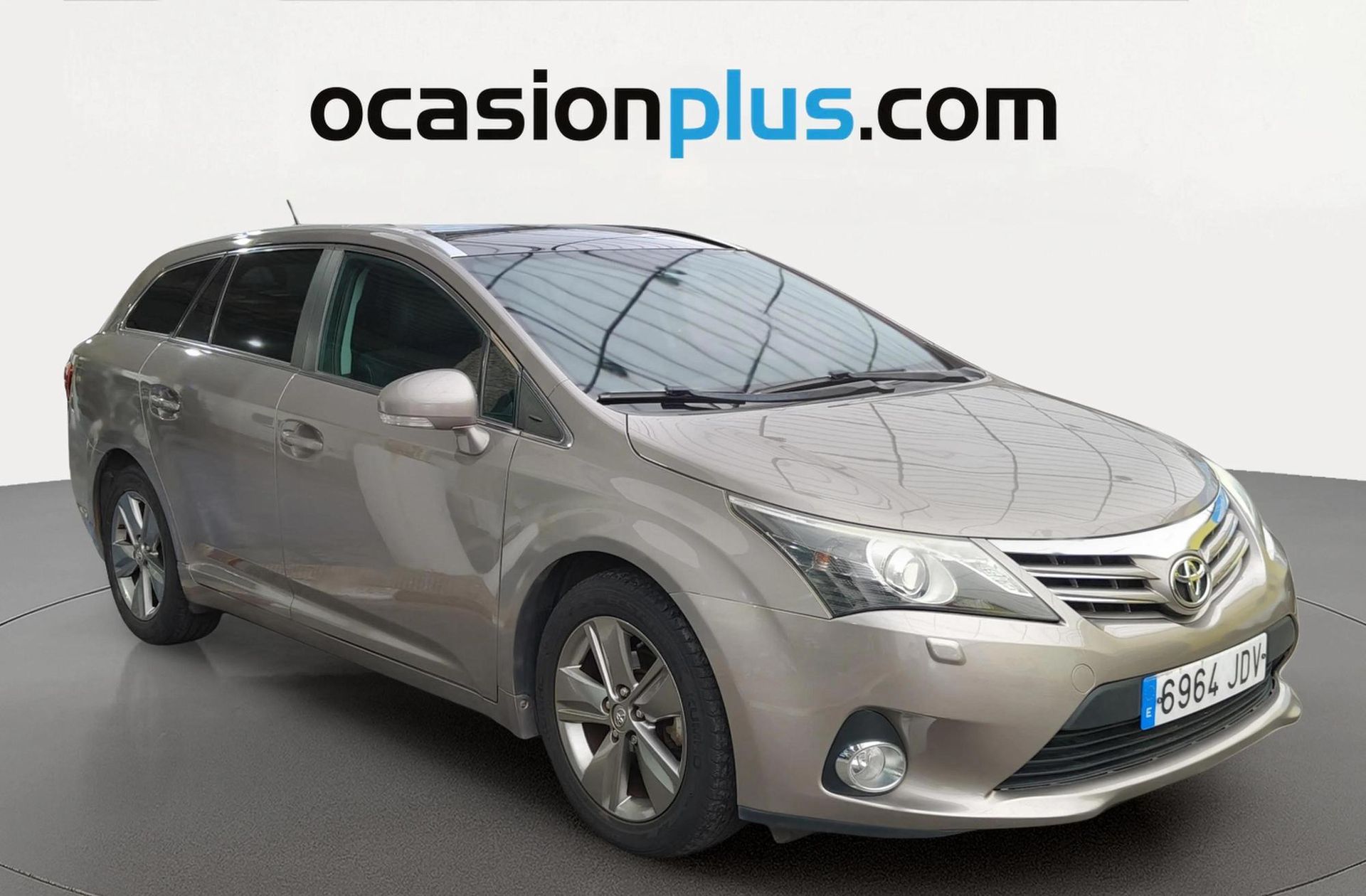 Toyota Avensis 120D Cross Sport Advance - foto 2
