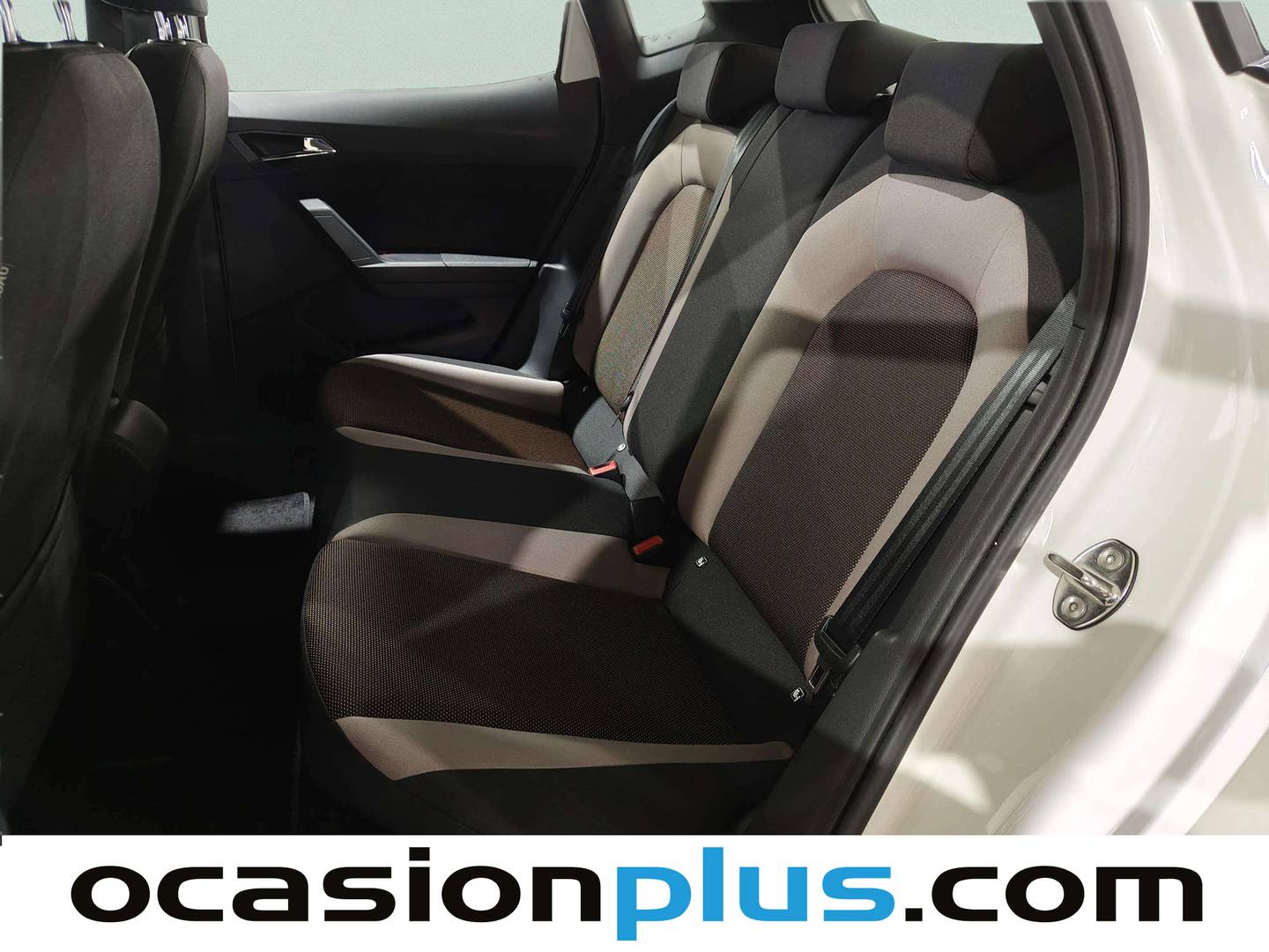 Foto asientos traseros Seat Ibiza Seat Ibiza 1.0 EcoTSI Xcellence S&S (95 CV)