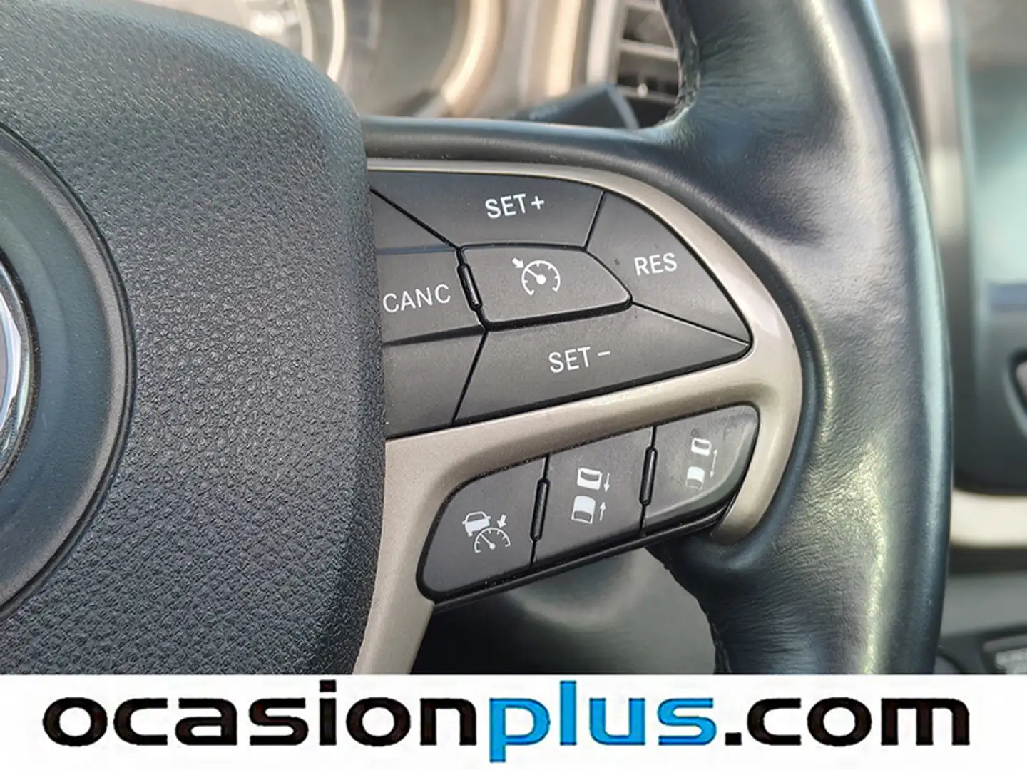 Foto Jeep Cherokee Jeep Cherokee 2.2 CRD 75º Aniversario Auto 4x4 (200 CV)