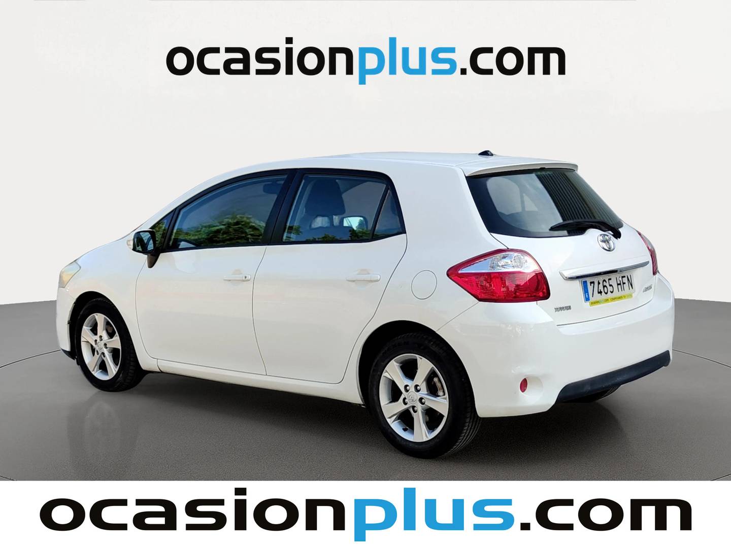 Foto trasera Toyota Auris Toyota Auris 1.4 D-4D DPF Active (90 CV) izquierda