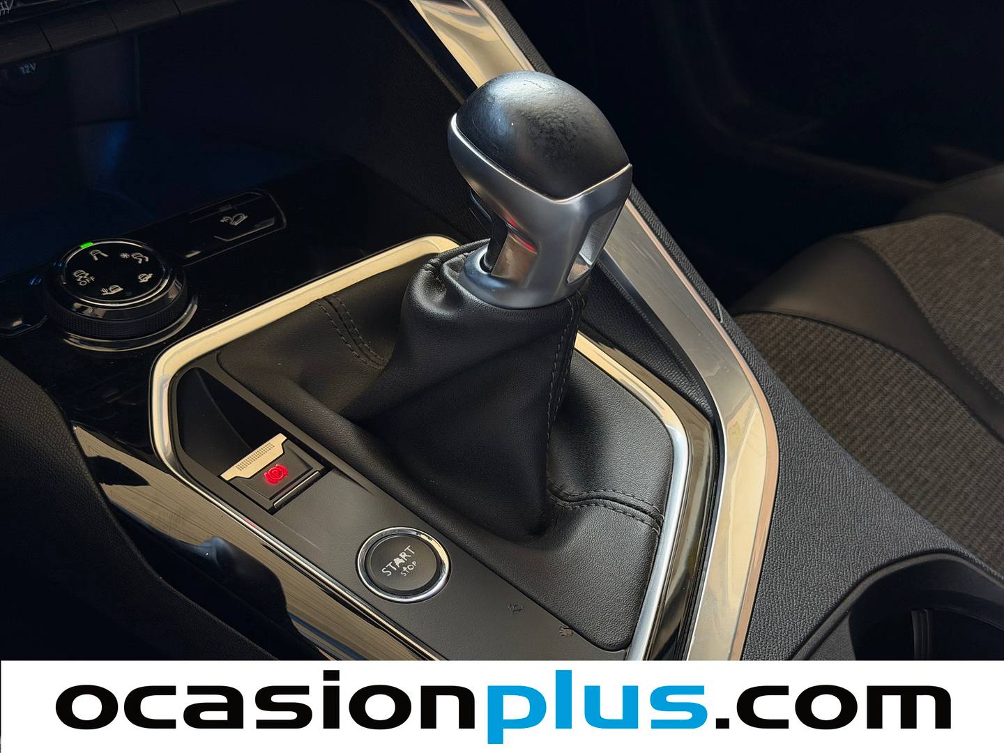 Peugeot 5008 Peugeot 5008 PureTech 130 S&S Allure (130 CV) 7 plazas de segunda mano