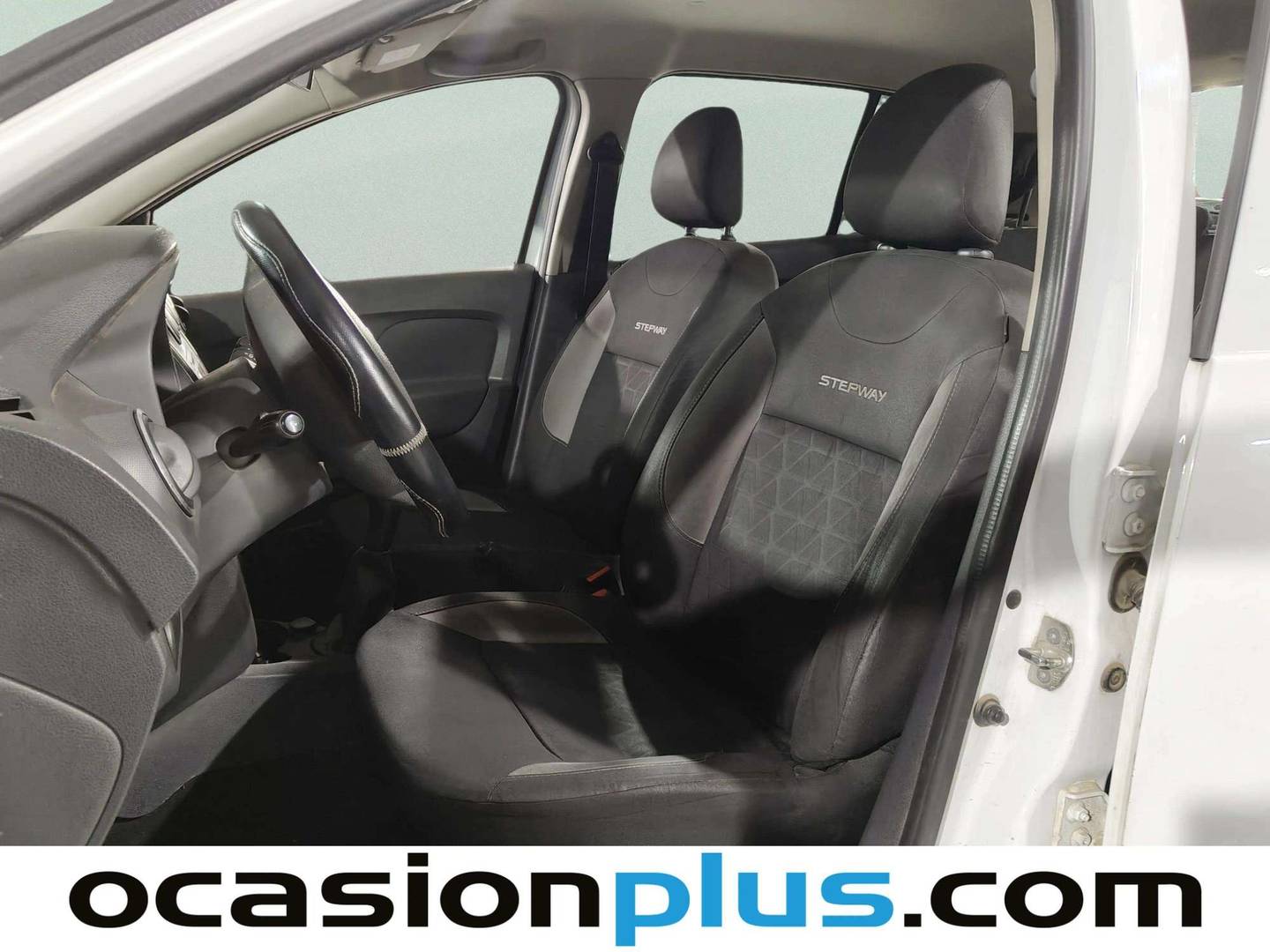 Extras y acabados del Dacia Sandero Dacia Sandero Stepway TCe (90 CV)