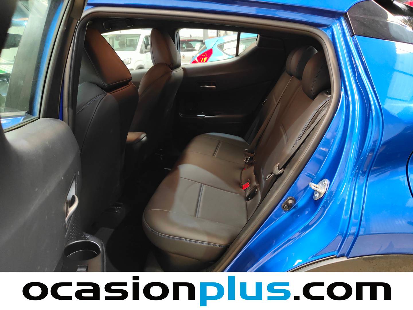 Foto asientos traseros Toyota C-HR Toyota C-HR 1.8 125H Active (122 CV)