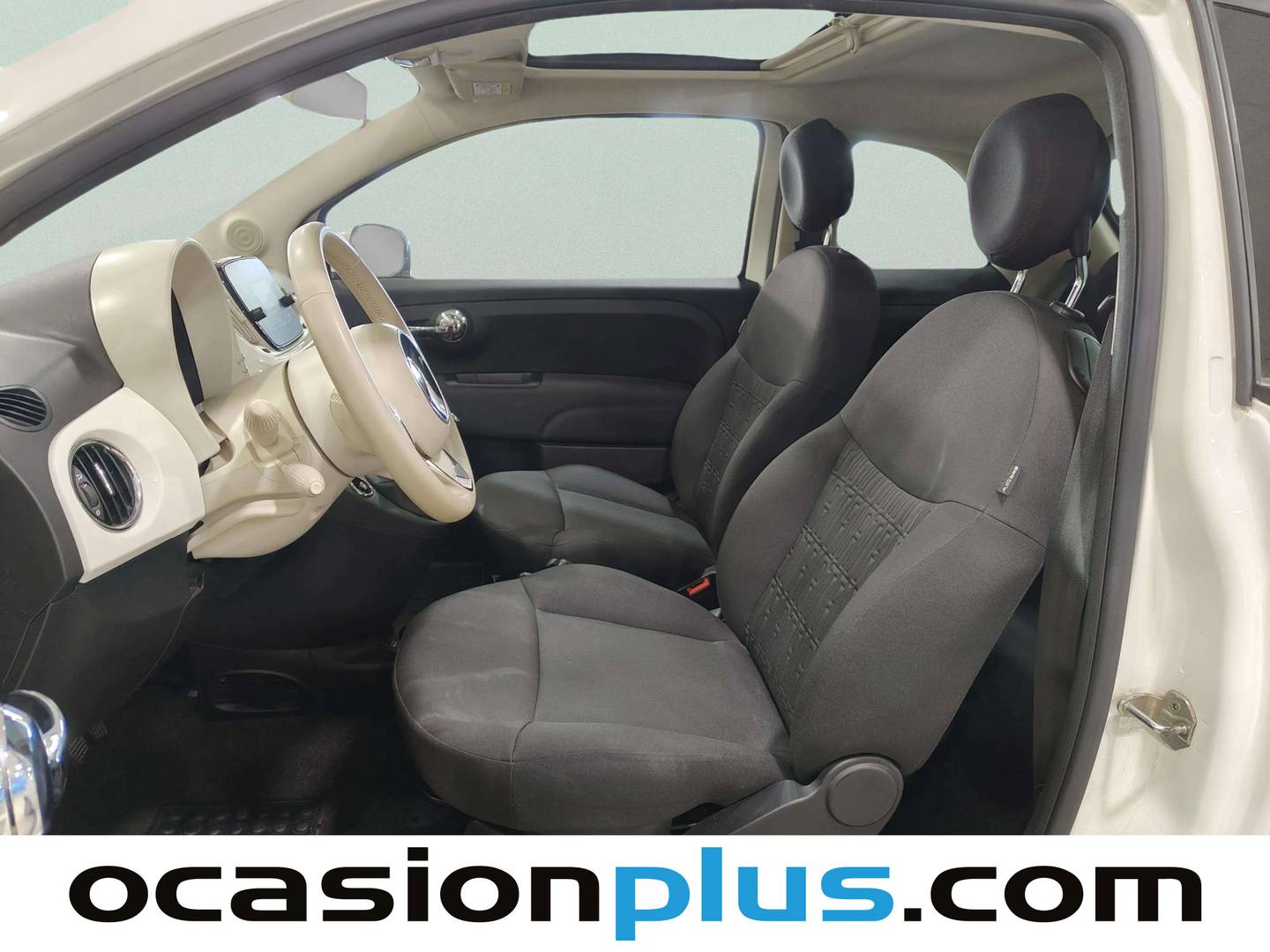 Foto asientos delanteros Fiat 500 Fiat 500 1.0 Hybrid Dolcevita (70 CV)