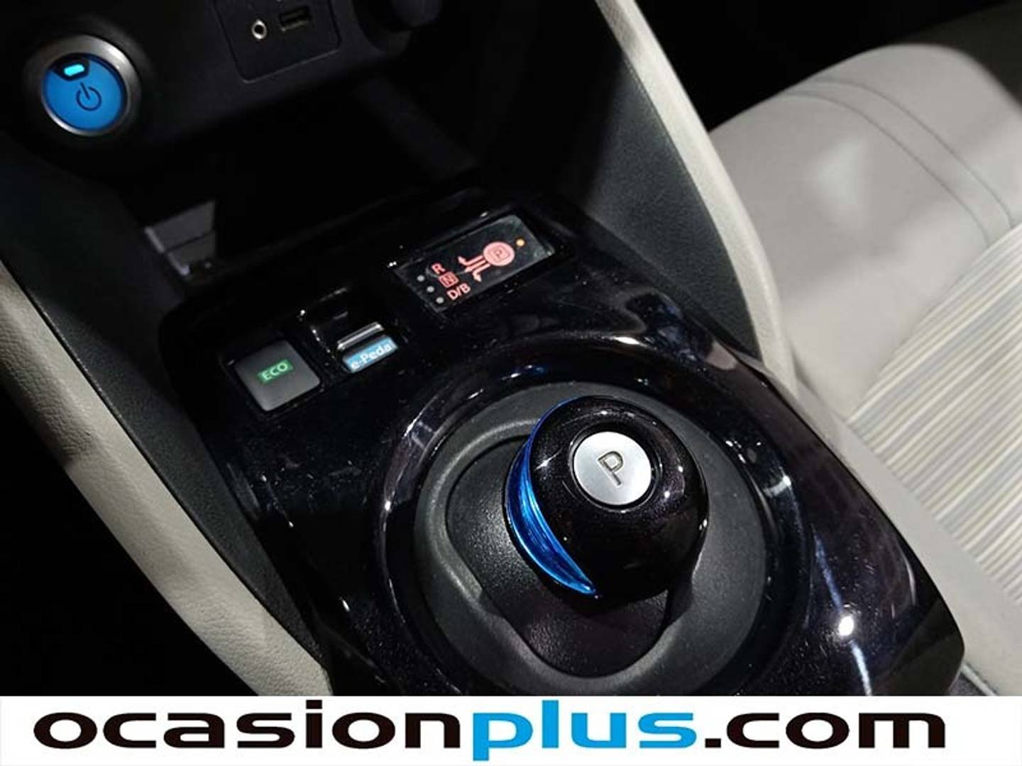 Foto Nissan LEAF Nissan Leaf 40kWh N-Connecta Bitono (150 CV)