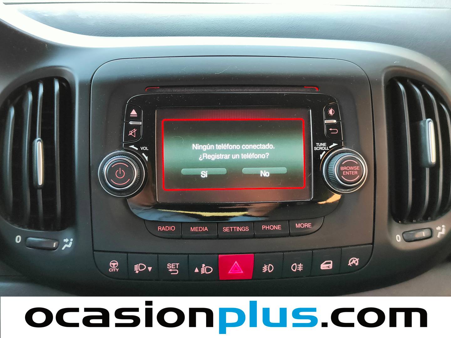 Foto Fiat 500L Fiat 500L 1.6 16v MultiJet II S&S Living (105 CV) 7 Plazas