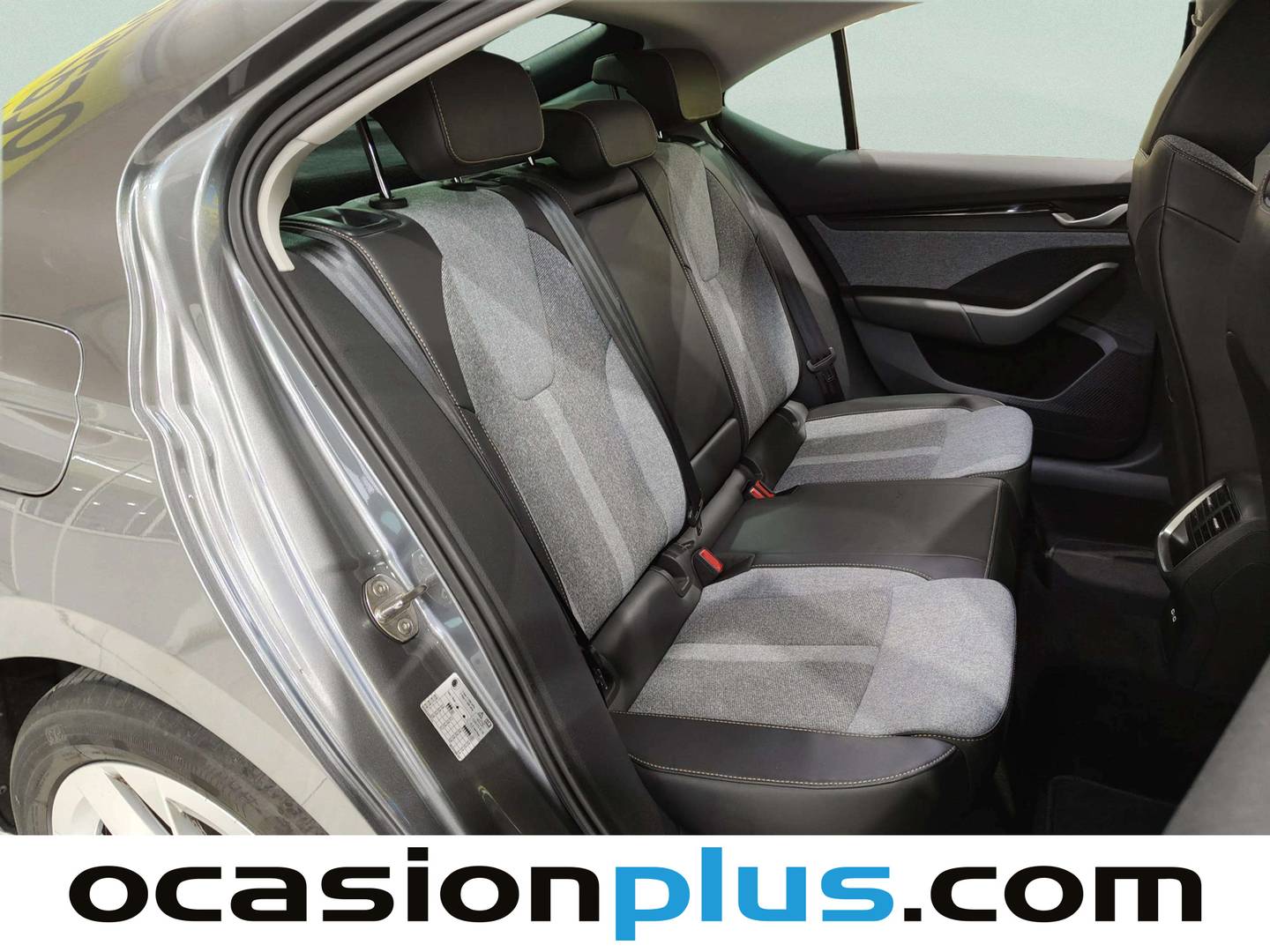 Skoda Octavia Skoda Octavia 2.0 TDI Design DSG (150 CV) automático