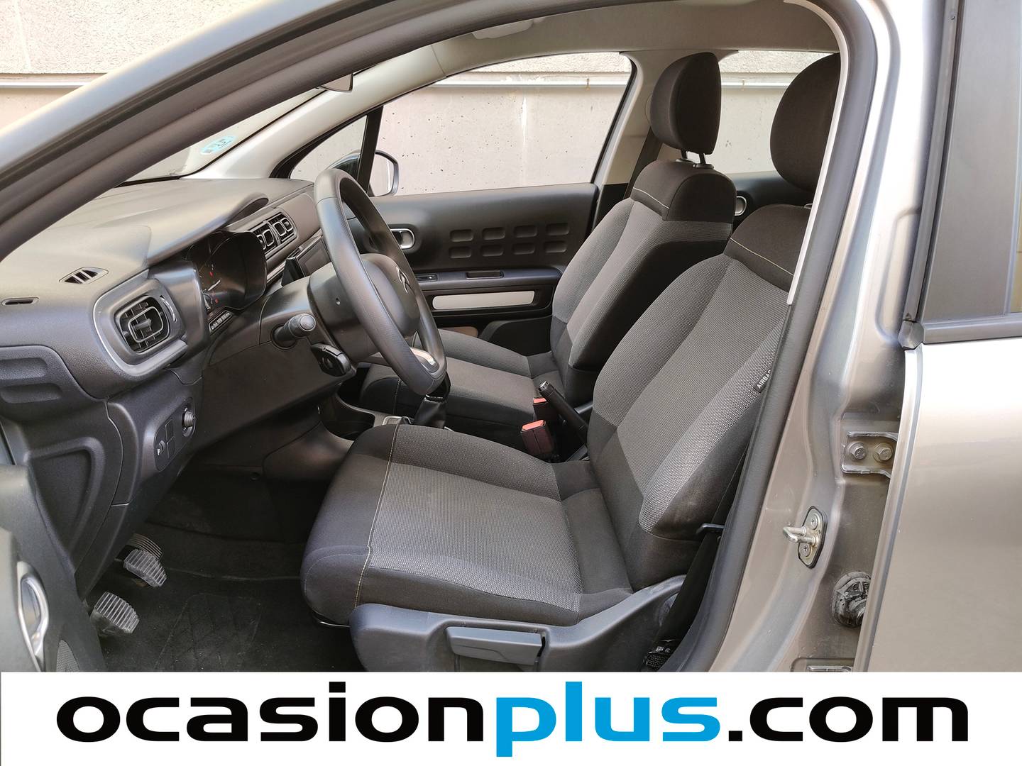 Foto asientos delanteros Citroën C3 Citroën C3 PureTech 110 S&S Max (110 CV)