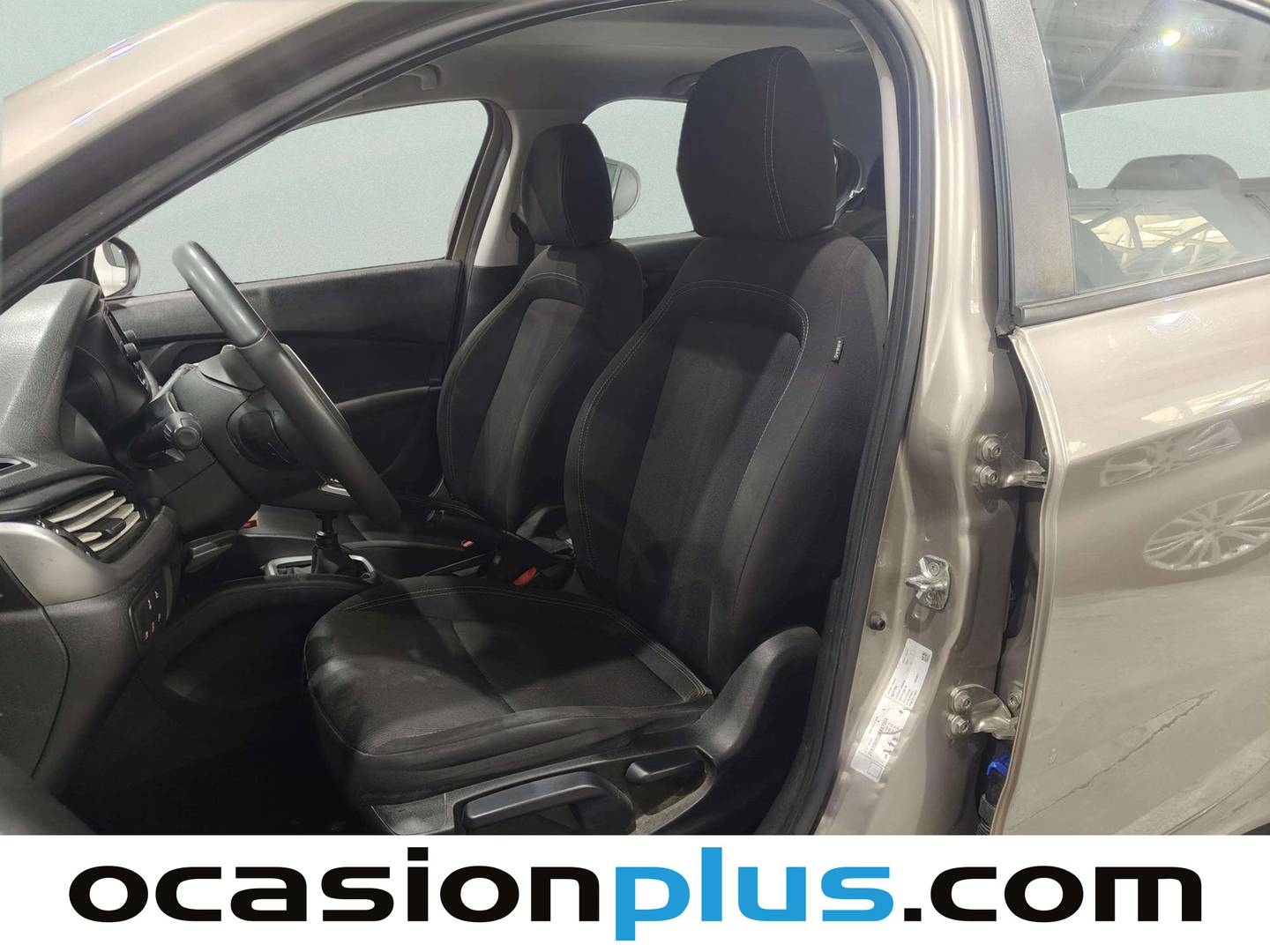 Foto asientos delanteros Fiat Tipo Fiat Tipo 1.4 Easy (95 CV)