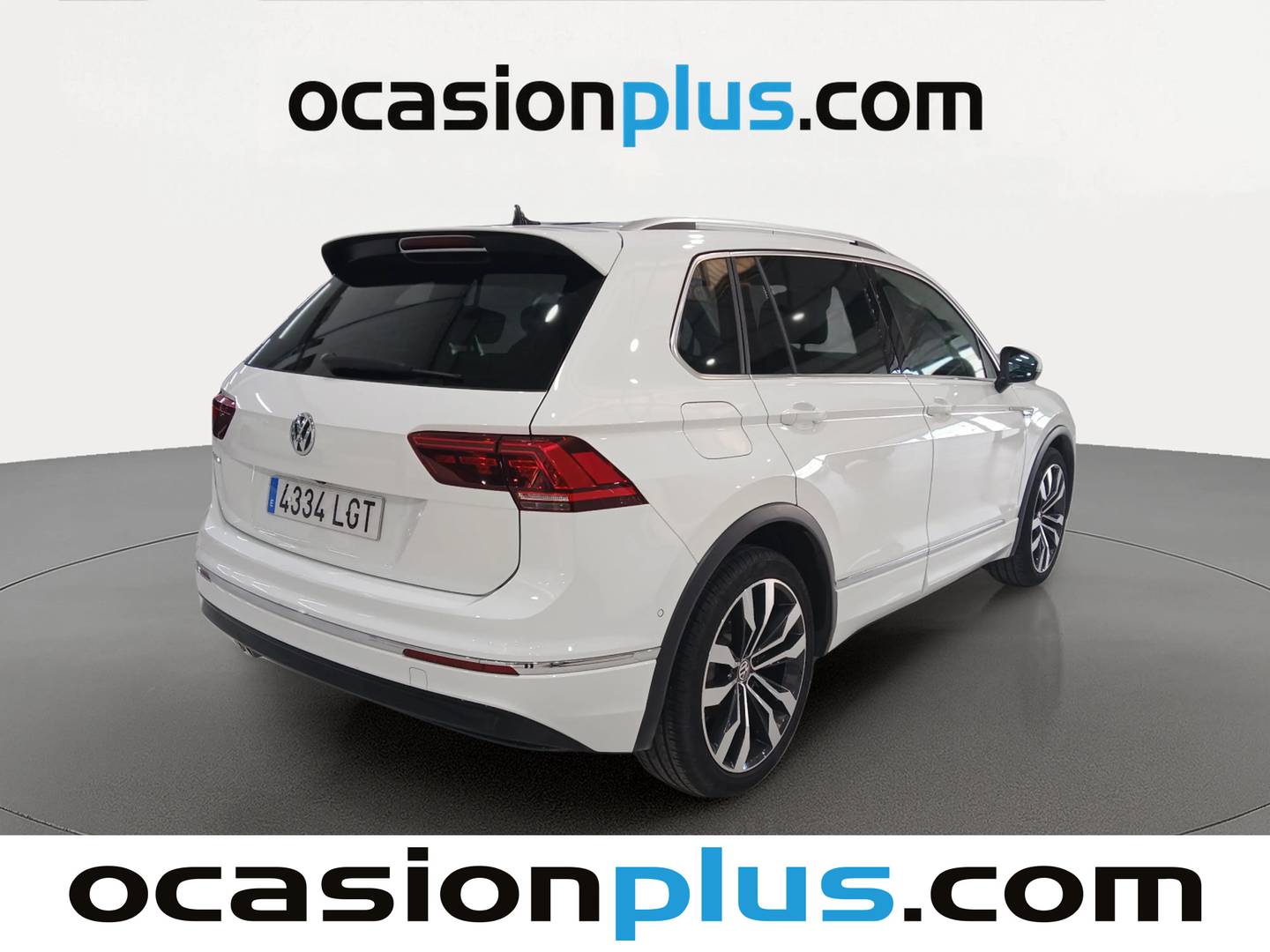 Foto trasera Volkswagen Tiguan Volkswagen Tiguan Sport 1.5 TSI (150 CV) DSG Pack R-Line derecha
