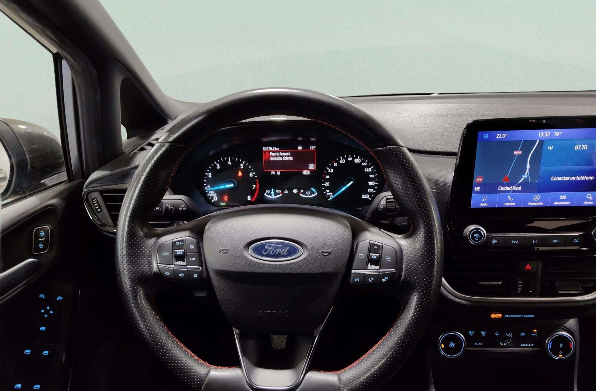 Ford Fiesta 1.0 EcoBoost MHEV ST-Line - foto 19