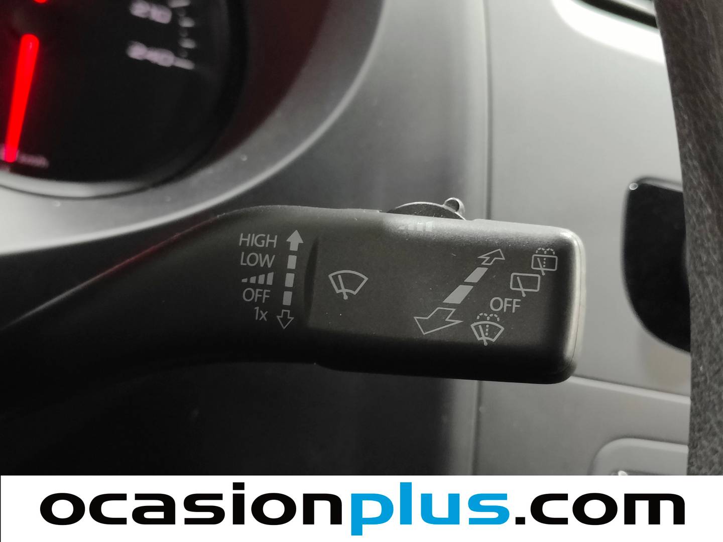 Equipamiento del Seat León SEAT León 1.2 TSI Reference Copa (105 CV)