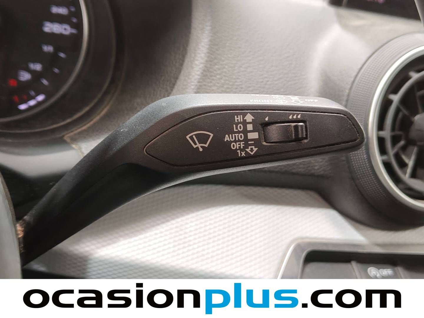 Foto Audi Q2 Audi Q2 design 35 TFSI (150 CV) S tronic