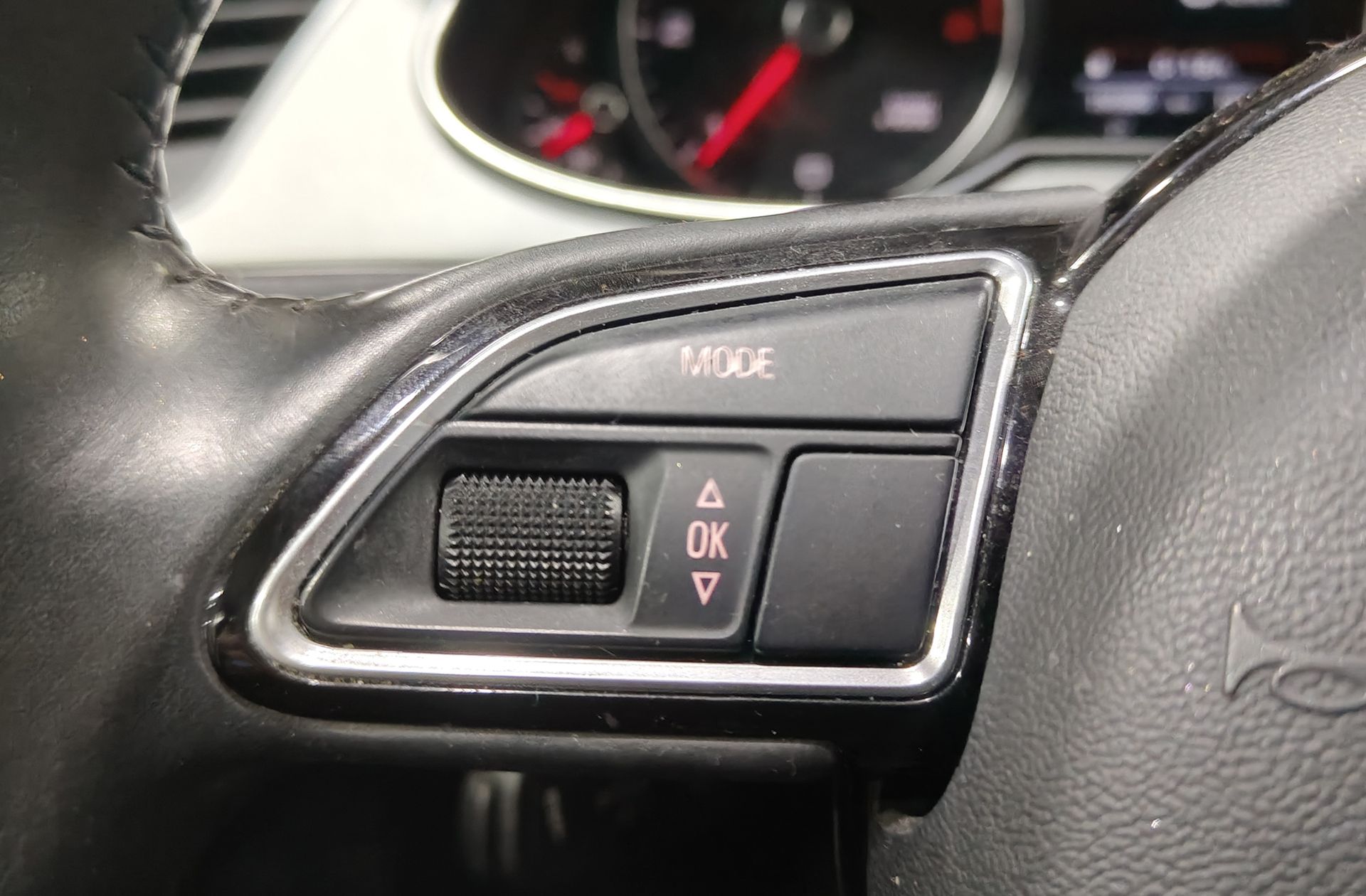 Audi A4 Avant S line 2.0 TDI clean diesel multitronic - foto 22