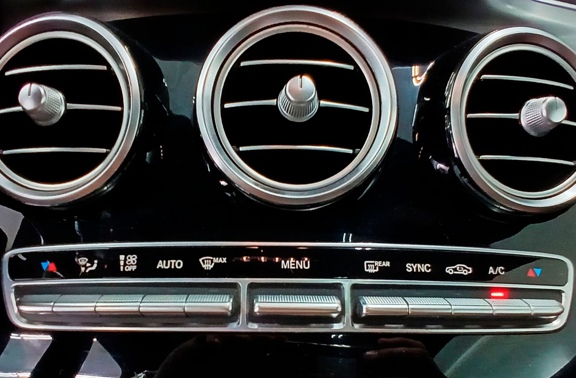 Mercedes-Benz Clase C Coupe 300 AMG Line - foto 31