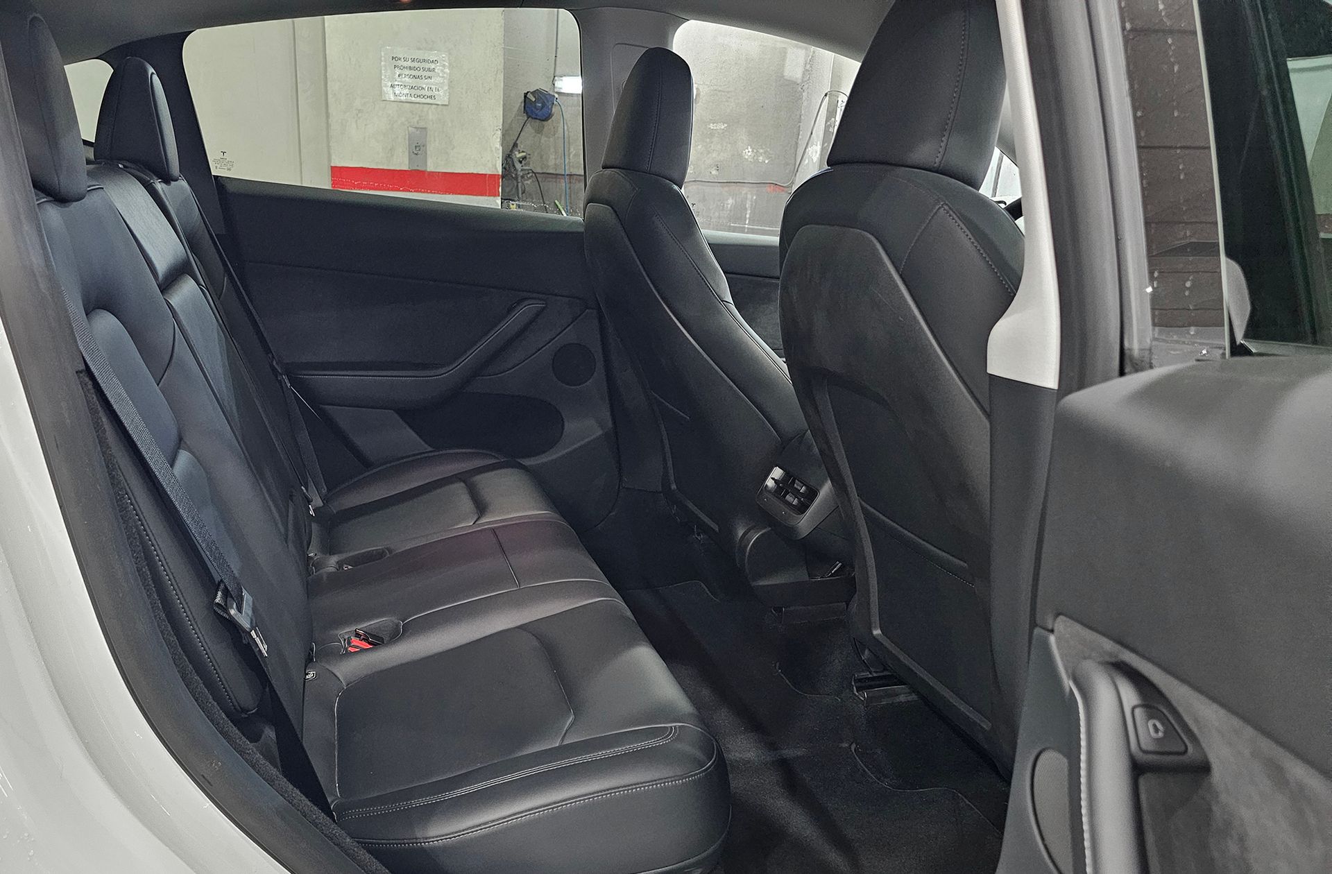 Tesla Model Y Tracción Trasera RWD - foto 23