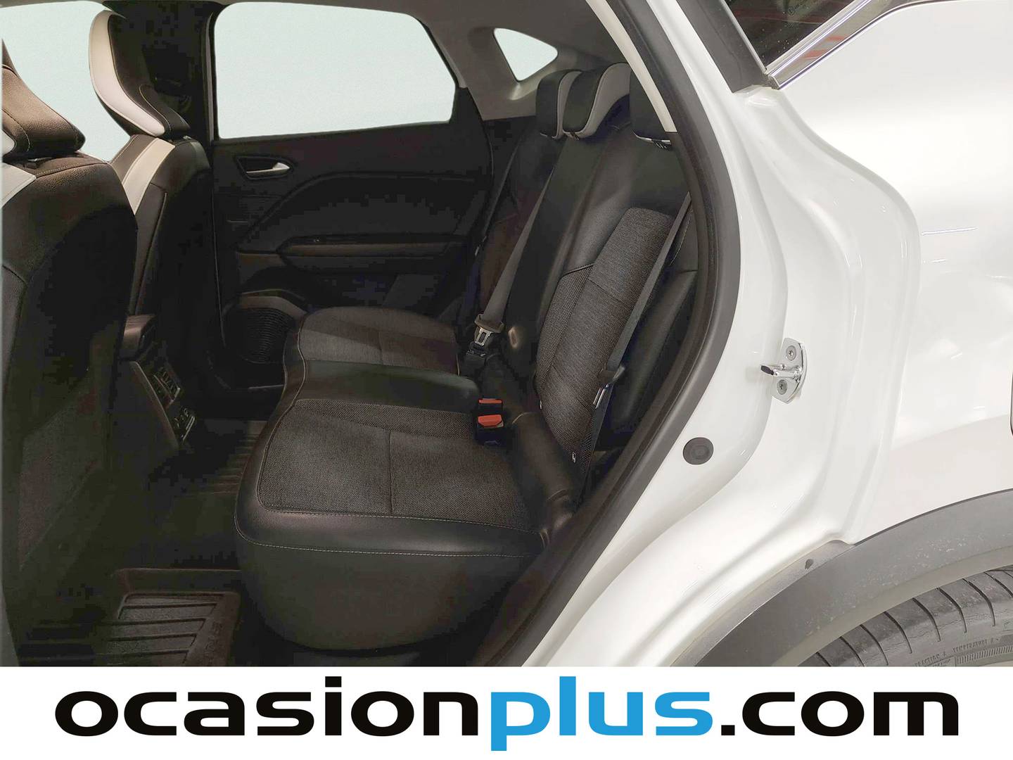 Foto asientos traseros Renault Captur Renault Captur Zen E-TECH Híbrido enchufable (160 CV)