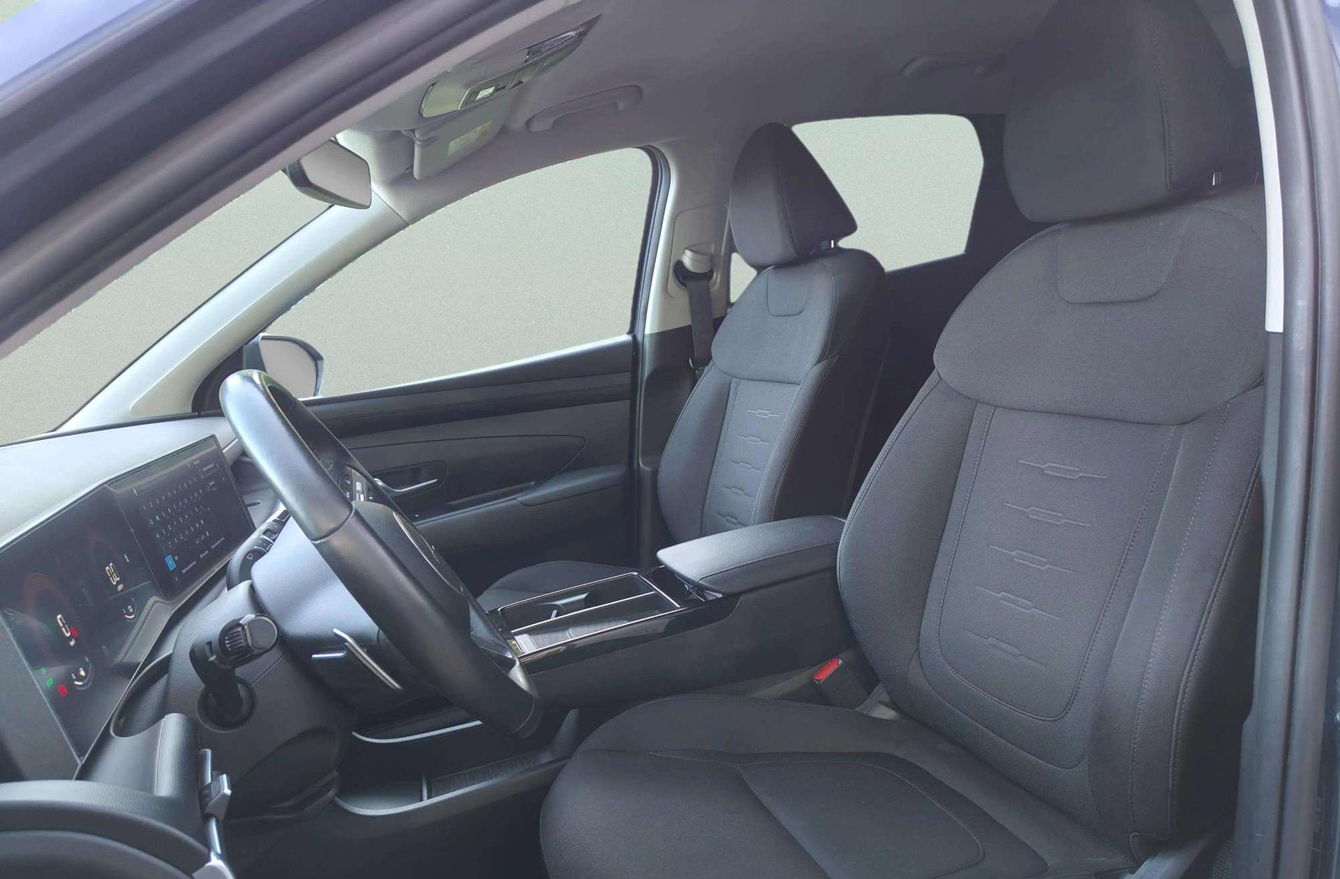 Hyundai Tucson 1.6 T-GDi HEV Maxx - foto 12