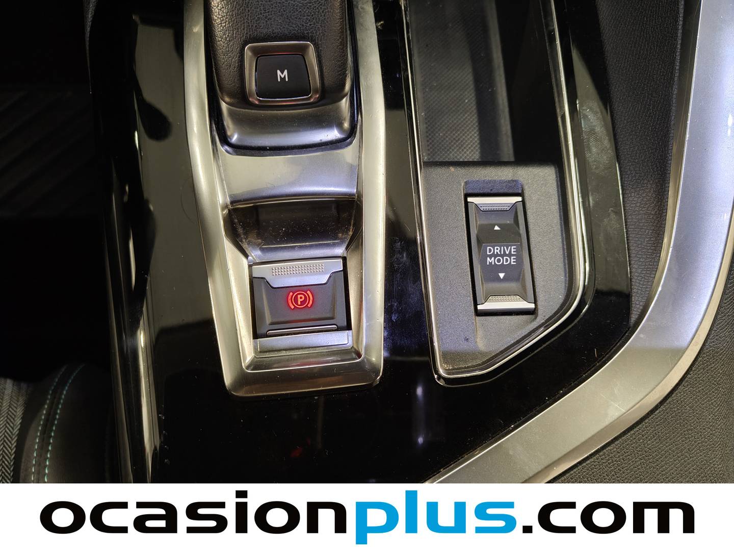 Foto Peugeot 3008 Peugeot 3008 PureTech 130 S&S Allure EAT8 (130 CV)