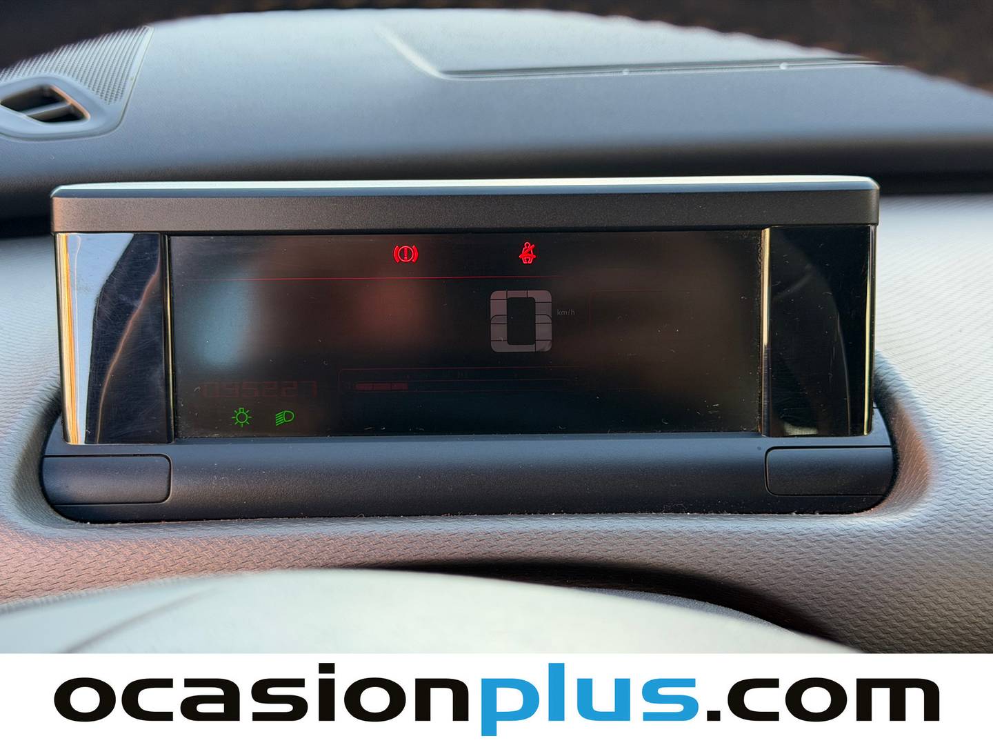 Foto Citroën C4 Cactus Citroen C4 Cactus 1.2 PureTech Feel Fine (82 CV)