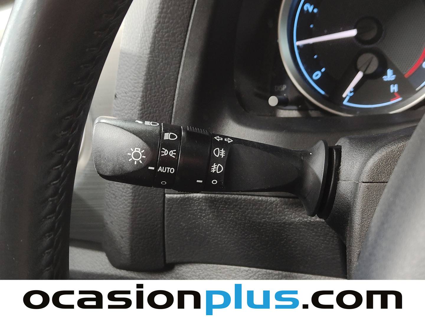 Extras del Toyota Auris Toyota Auris 130 Active MultiDrive (132 CV)
