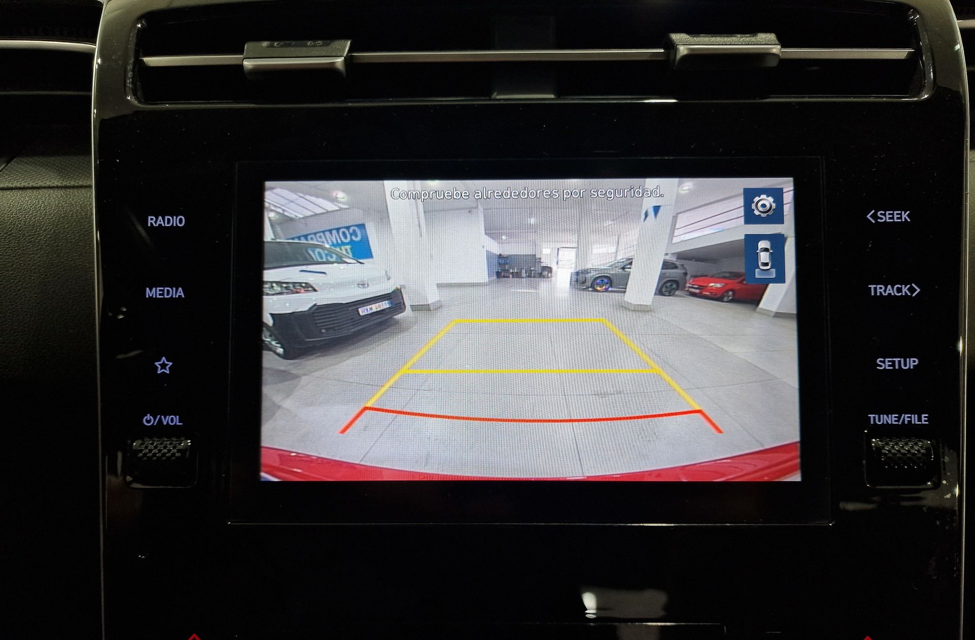 Hyundai Tucson 1.6 CRDi 48V Maxx - foto 7