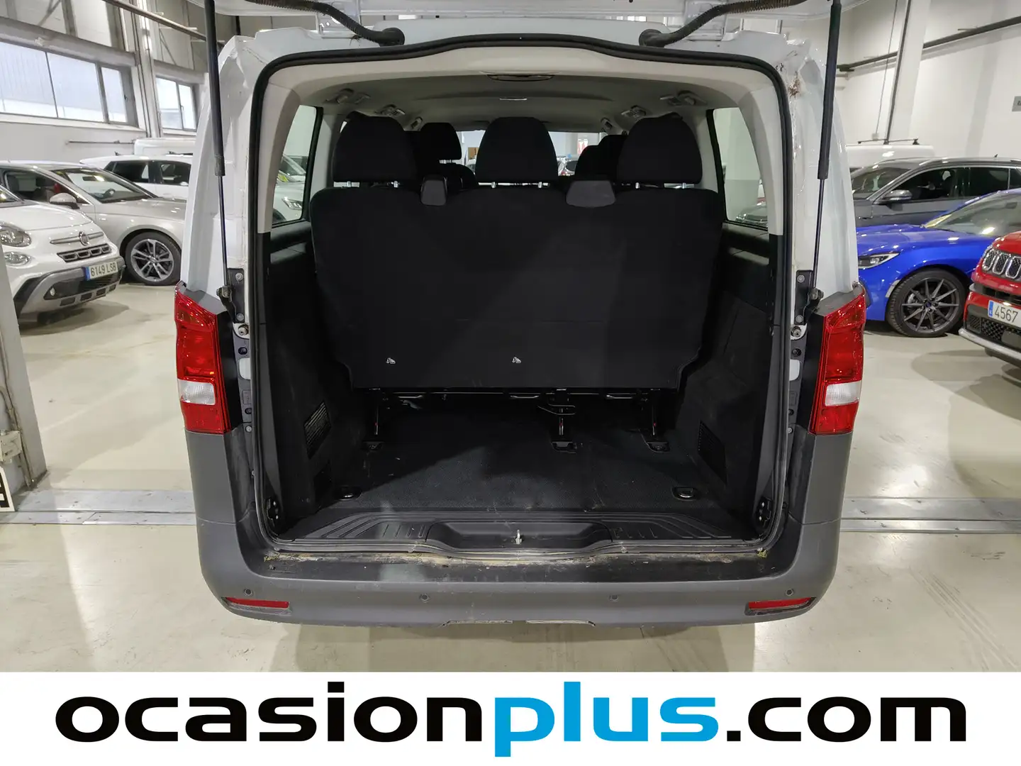 Foto Mercedes Vito Mercedes-Benz Vito 114 CDI Tourer Pro Larga AT (136 CV) 9 Plazas