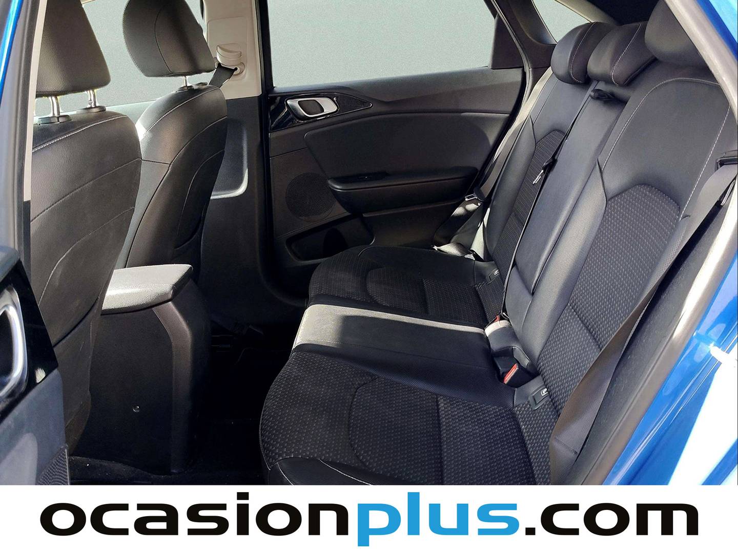 Foto asientos traseros KIA Ceed Kia Ceed 1.0 T-GDi Tech (120 CV)
